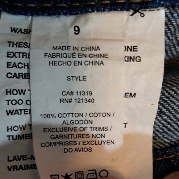 Garage distressed overall shorts - Picture 15 of 16